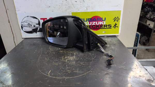 Renault Koleos May 2016 - May 2019 Left Door Mirror - Manual Fold, Non Blind Spot Type