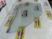 1999 1999 Suzuki Vitara Right Front Door Glass