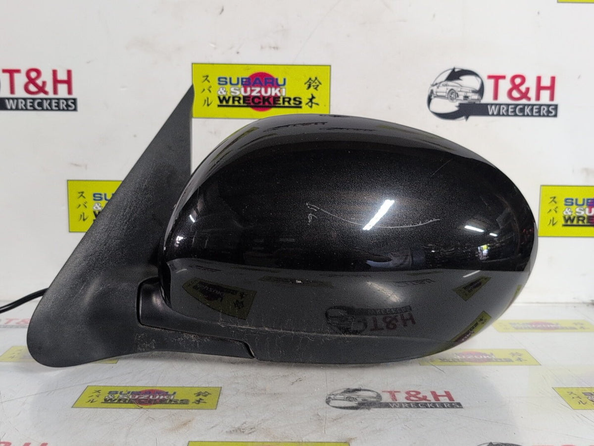 2014 Nissan Juke F15 - - Left Door Mirror