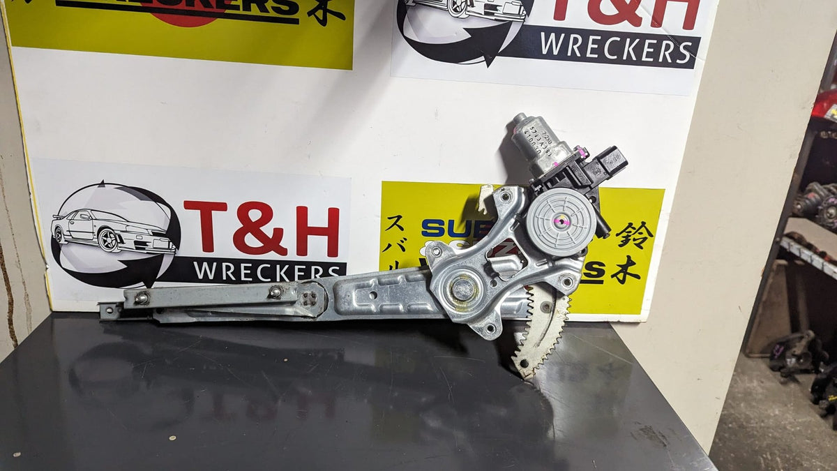 Left Front Window Regulator/Motor, 2015, Mitsubishi, Mirage