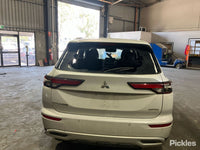 2021-Current Mitsubishi Outlander ZM Left Power Heated Door Mirror w/ Camera