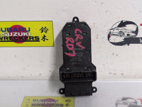 Dec 2001 to Feb 2007 - Honda CR-V RD7 - Right Front Master Power Window Switch
