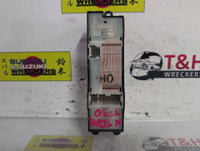 Oct 2001 to Sep 2007 - Nissan X-Trail T30 - Right Front Master Power Window Switch