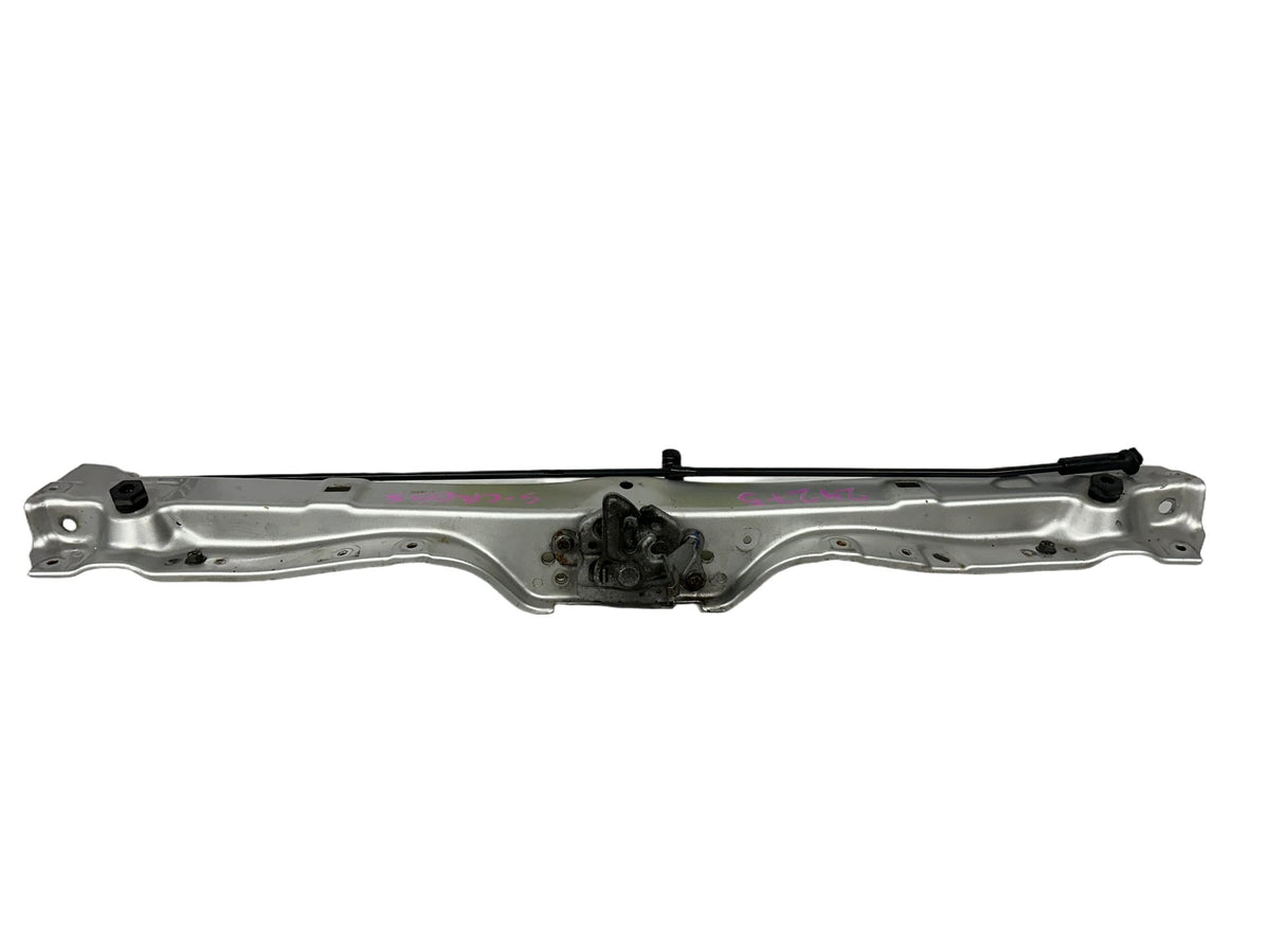 Suzuki S-Cross JY- 2014 - Bonnet Top Lock Panel