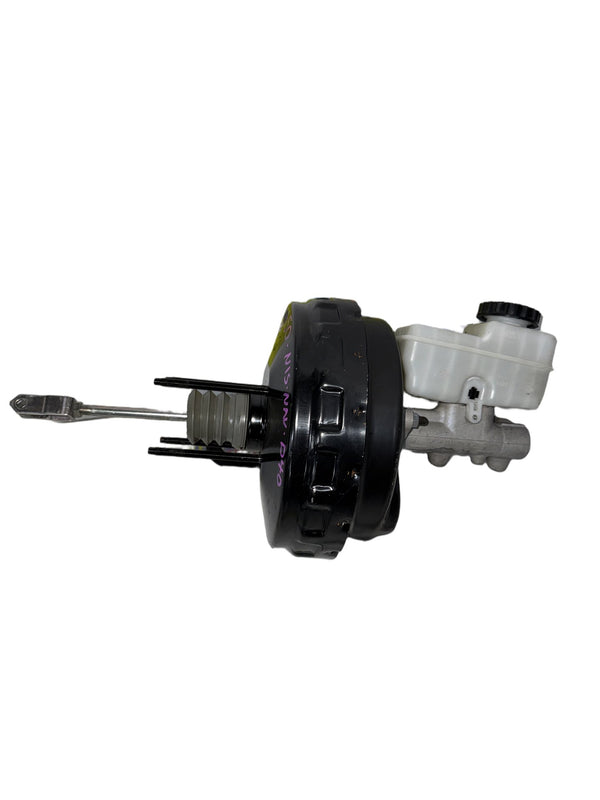 Sep 2005 to Aug 2015 - Nissan Navara D40 VIN MNT - Brake Booster