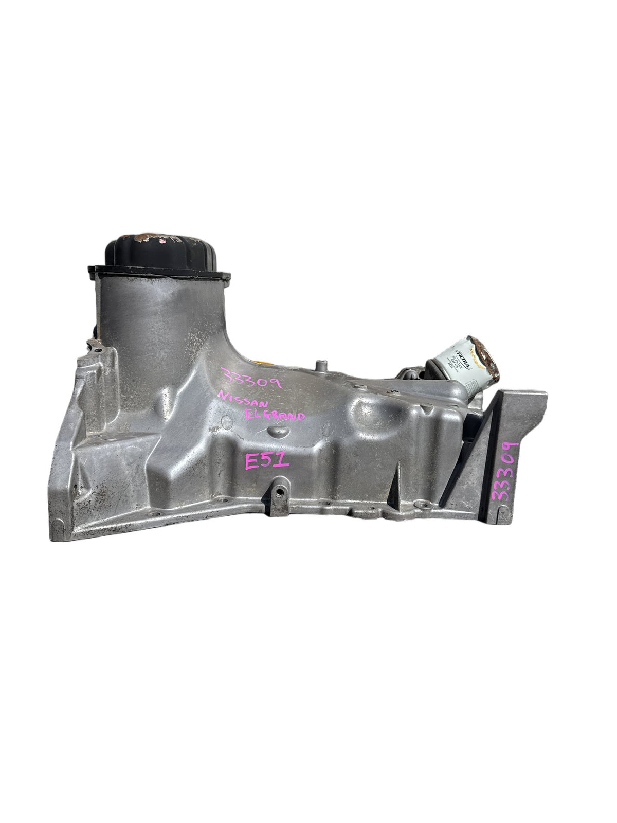 May 2002 to Dec 2010 - Nissan Elgrand E51 - Oil Pan/Sump