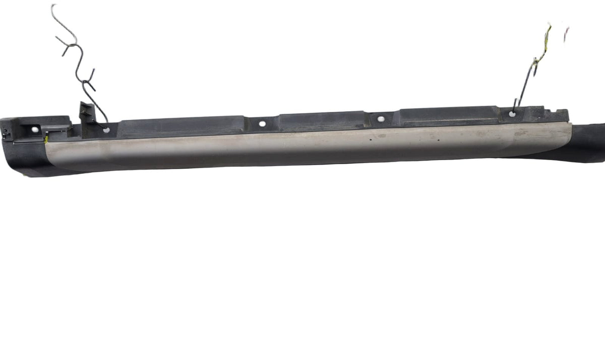 Suzuki S-Cross SUV 2013-2020 - Left Side Skirt