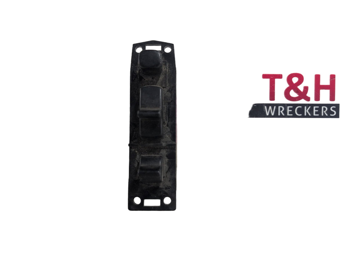 Nissan Skyline R32 Coupe Right Front Power Window Switch May 1989-Nov 1994