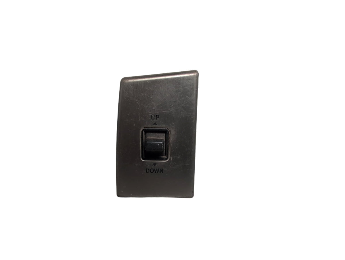 Toyota Cressida MX62 Feb 1981 to Sep 1984 - Single Door Window Switch
