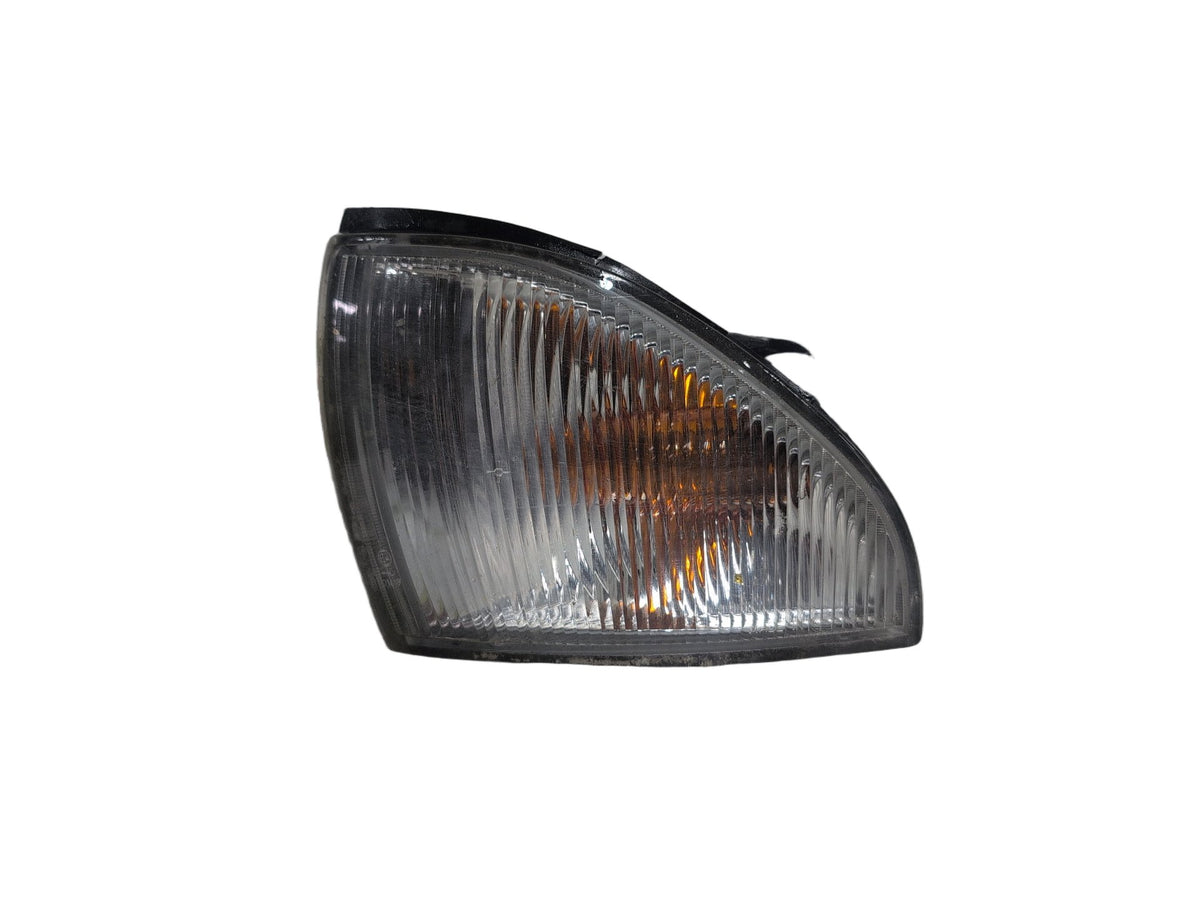 Mitsubishi Magna TR TS 1991-1996 - LH Indicator/Fog/Side Corner Light