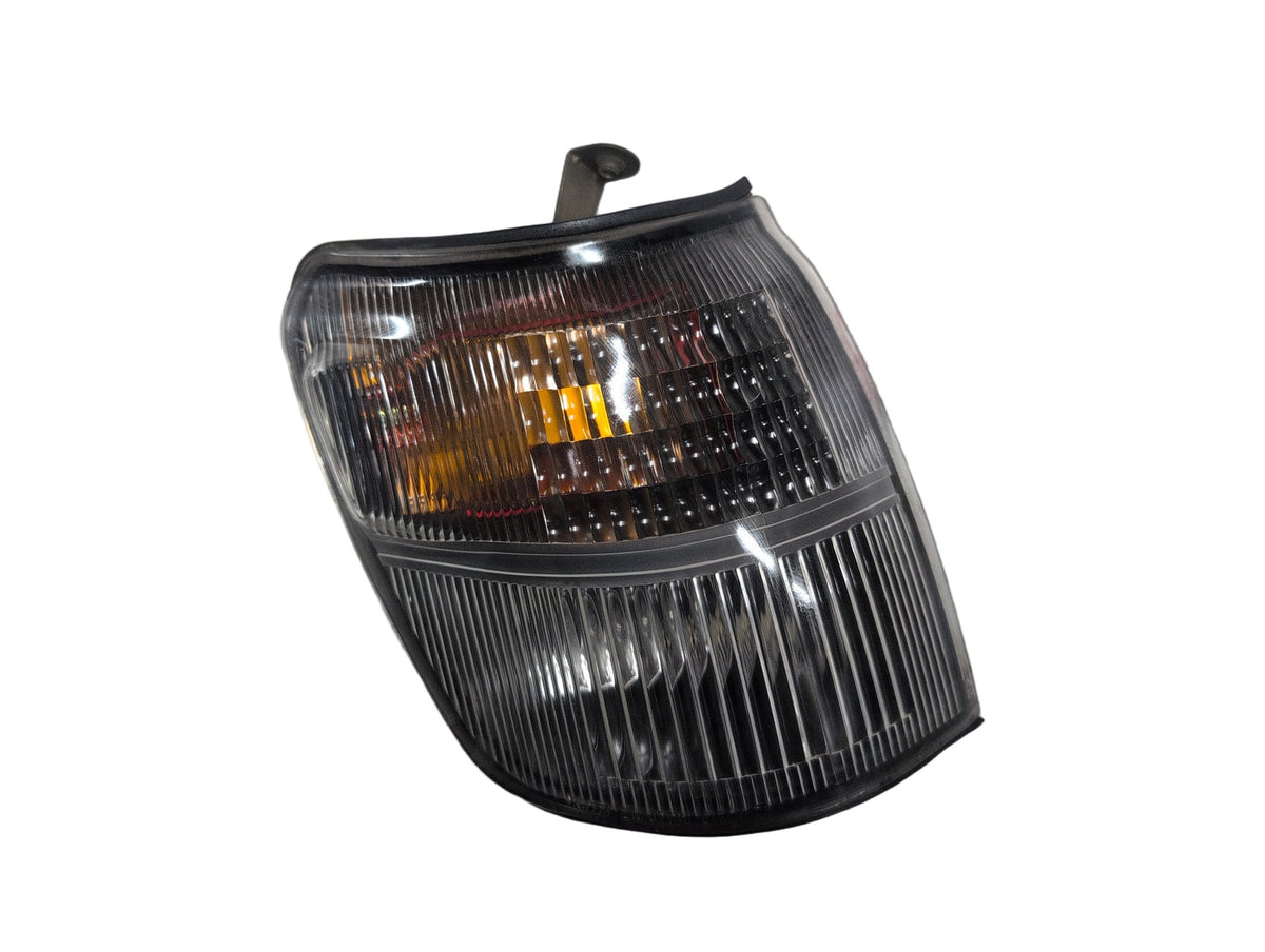 Mitsubishi Pajero 1991-1998 RH Indicator/Fog/Side Light Koito 210-37747