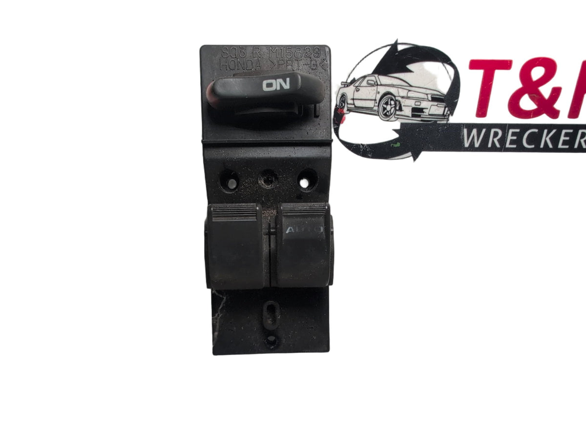 Oct 1995 to Oct 2000 - Honda Civic EK Hatchback - Right Front Window Switch
