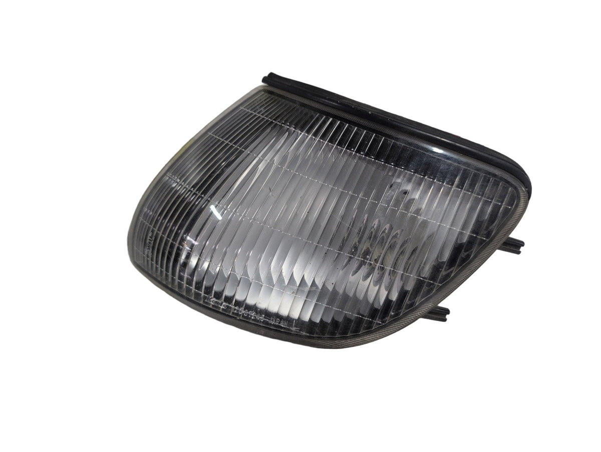 Mitsubishi L300/Express/Starwagon L400 WA 1997-2012 Left Corner Lamp