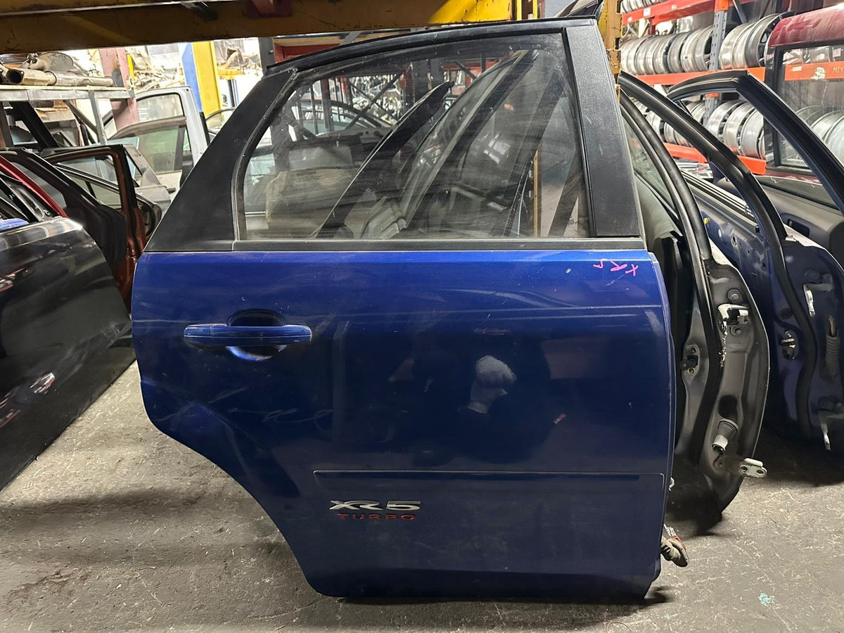 Jun 2008 to Jul 2011 - Ford Focus LV XR5 - Right Rear Door
