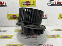2012 - 2017 Volkswagen CC B7 FWD Heater Fan Motor