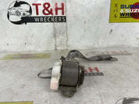2003 - 2005 Lexus RX330 U30 Right Rear Seat belt