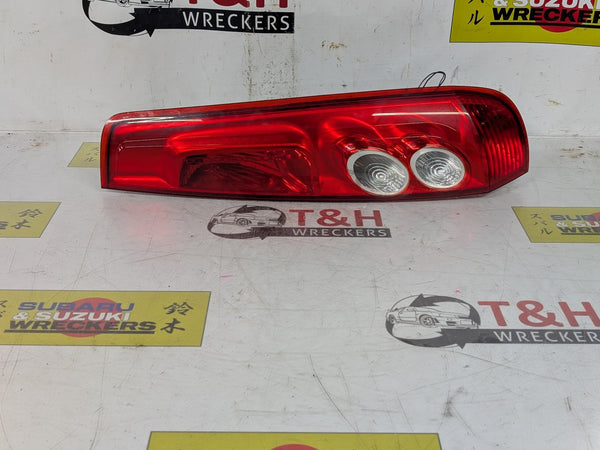 2005-2008 Ford Fiesta WQ - - Right Taillight