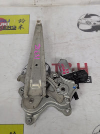 2005-2016 Toyota Yaris - Left Rear Window Regulator/Motor