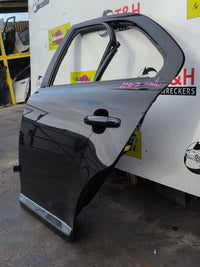 2010 2010 Suzuki Kizashi FR Left Rear Door