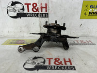 2013 2013 Suzuki Grand Vitara JT JB424W Right Front Hub Assembly