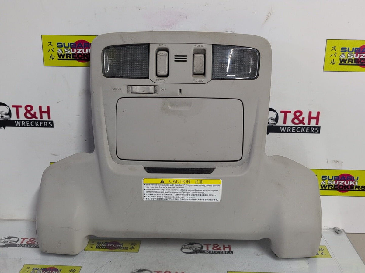 Subaru Outback BS - Courtesy Light