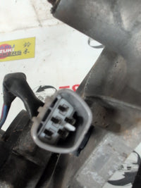 2000 - 2006 Toyota Estima R30 Passenger Van Wiper Linkage