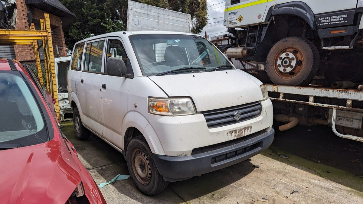 Jun 2005 to Jan 2018 - Suzuki APV GD - Washer Bottle