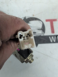 1997 - 2002 Nissan Elgrand E50 Right Front Window Regulator/Motor