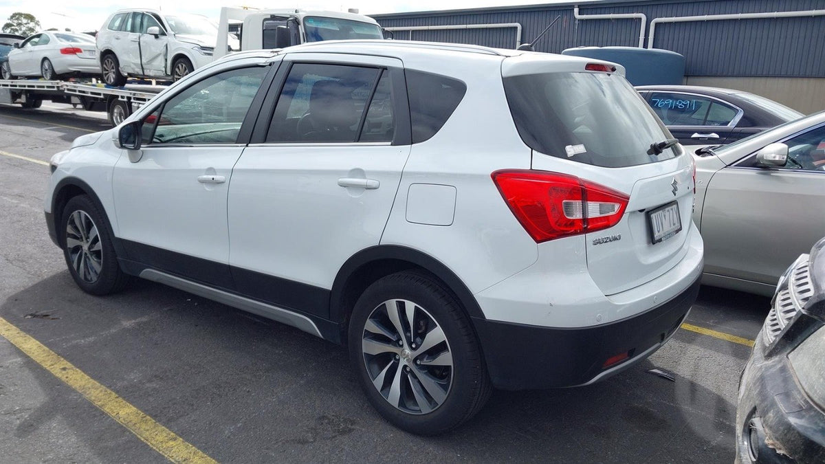 2022 Suzuki S-Cross AKK414 - Right Rear Seat belt