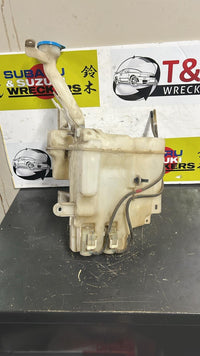 Suzuki Vitara/Grand Vitara JT Washer Bottle Aug 2008-Jul 2012 Non H/Lamp